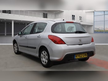 Used Peugeot 308 2012 for sale - 76164567: Photo 3