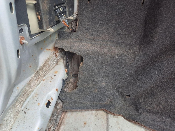 Used Ford Escort 1996 for sale - 76246149: Photo 51