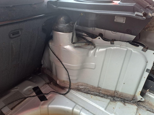 Used Ford Escort 1996 for sale - 76246149: Photo 56