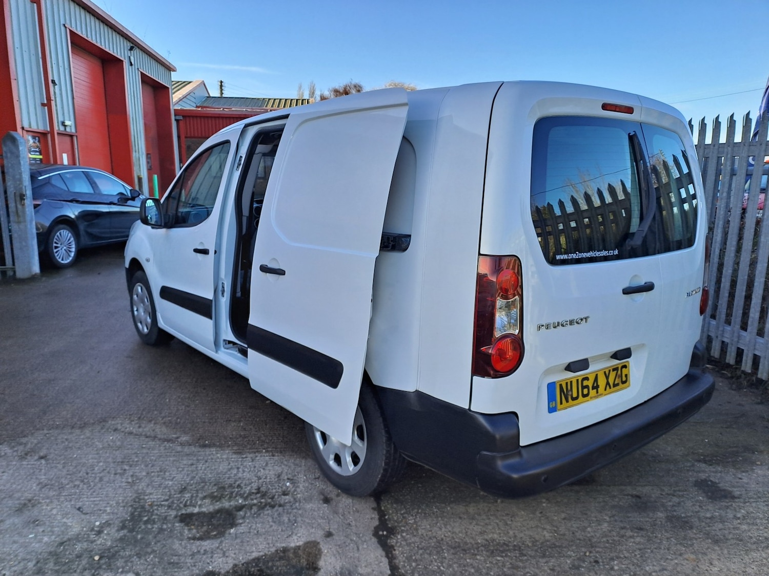 Used Peugeot Partner 2014 for sale - 77649527: Photo 11