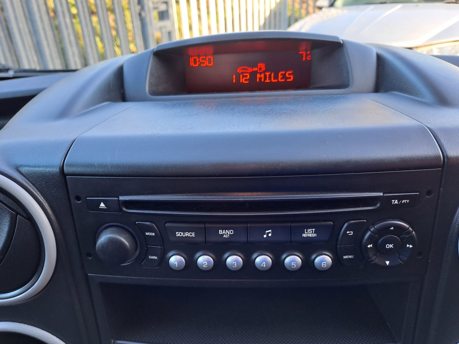 Used Peugeot Partner 2014 for sale - 77649527: Photo 23