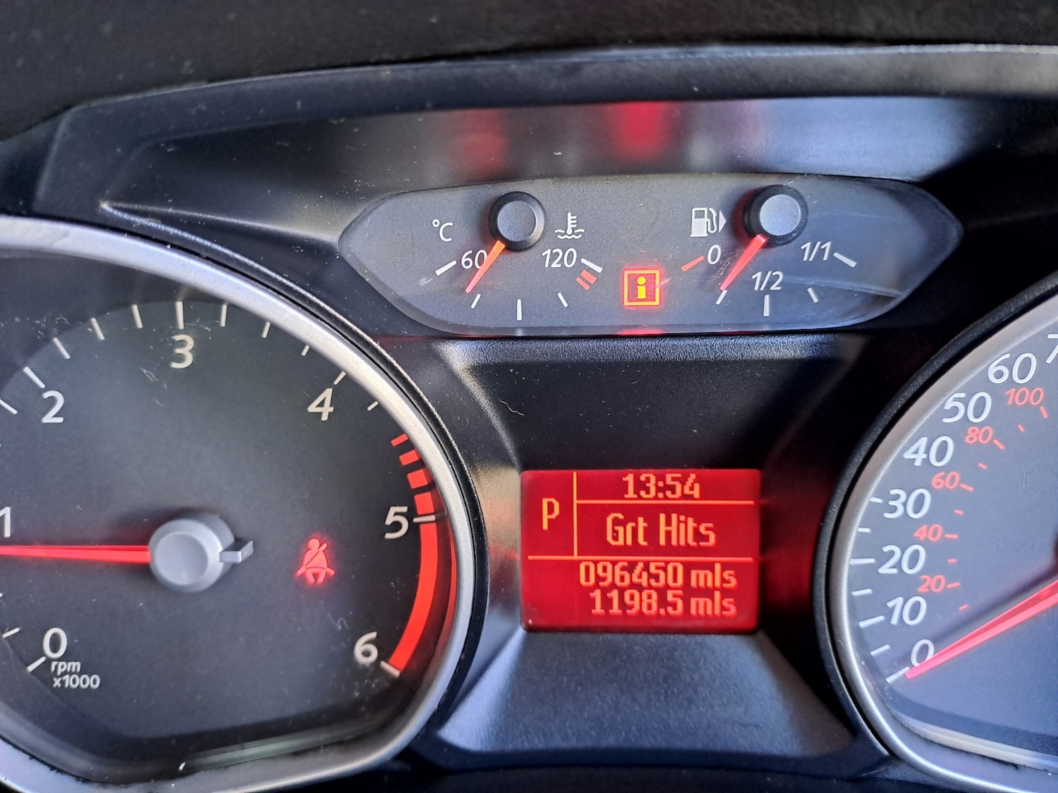 Used Ford Mondeo 2010 for sale - 77635351: Photo 14