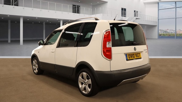 Used Skoda Roomster 2010 for sale - 76262956: Photo 3