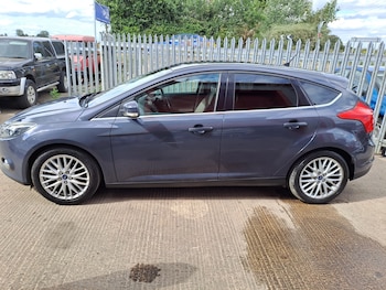 Used Ford Focus 2014 for sale - 75567508: Photo