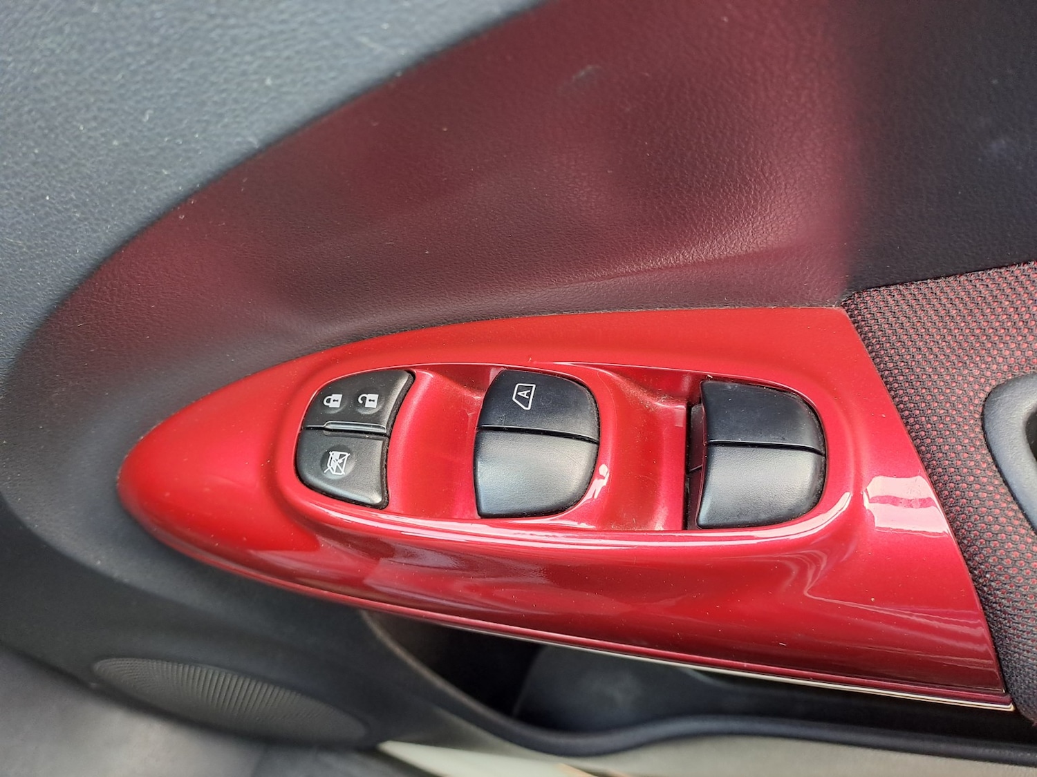 Used Nissan Juke 2012 for sale - 76316402: Photo 13