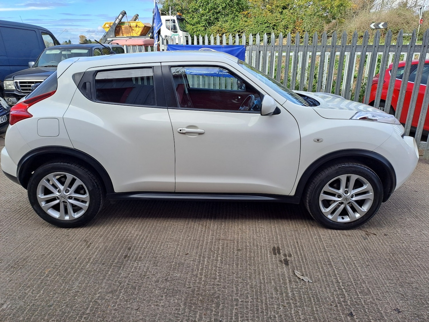 Used Nissan Juke 2012 for sale - 76316402: Photo 6