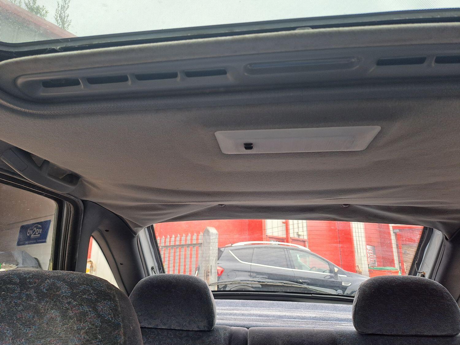 Used Ford Escort 1996 for sale - 78060506: Photo 19