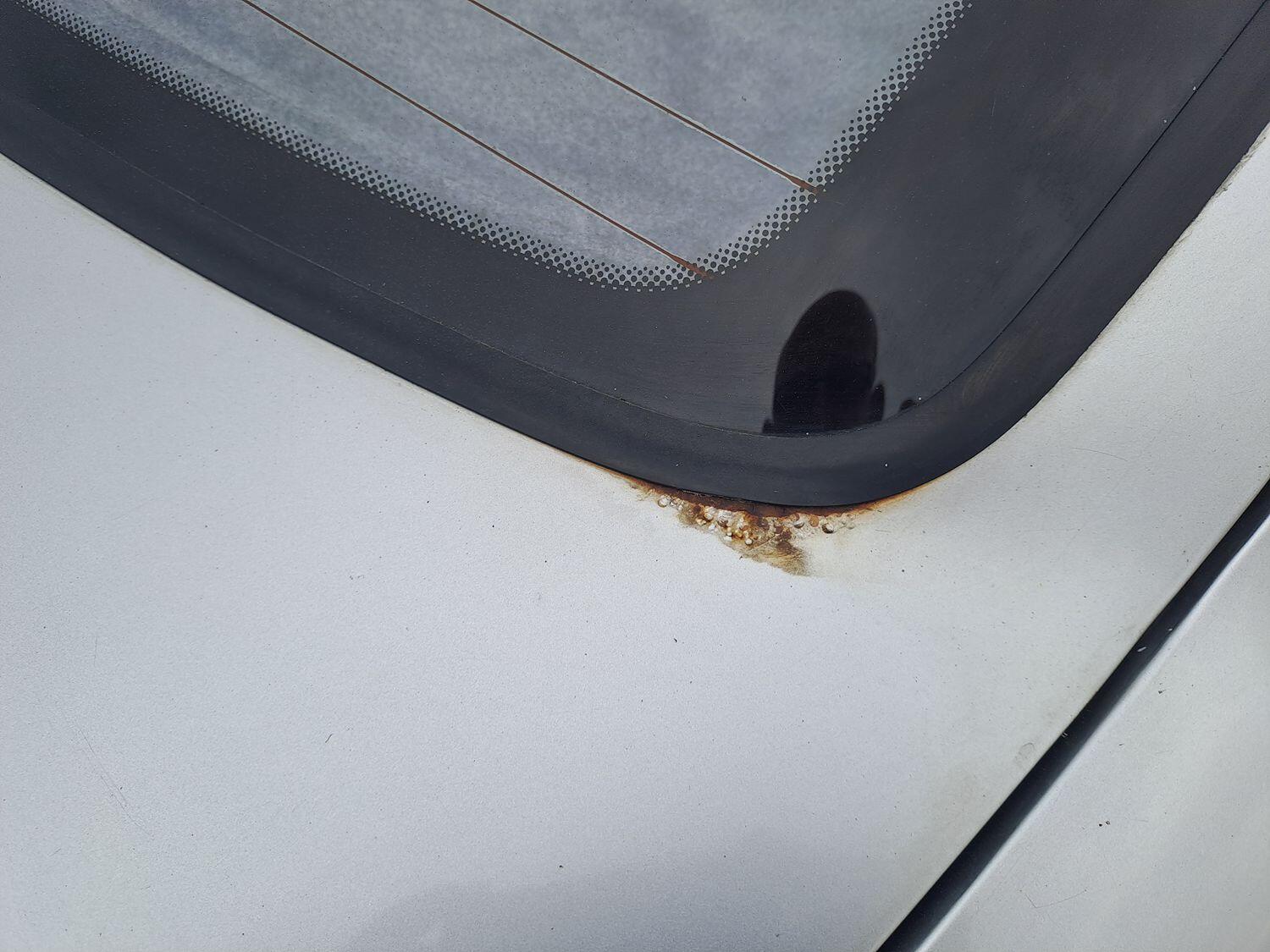 Used Ford Escort 1996 for sale - 78060506: Photo 35