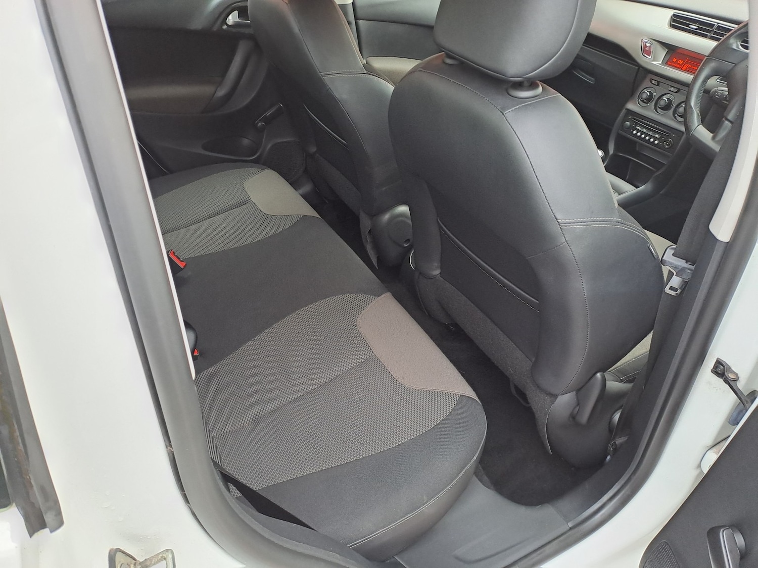 Used Citroen C3 2014 for sale - 76979536: Photo 10