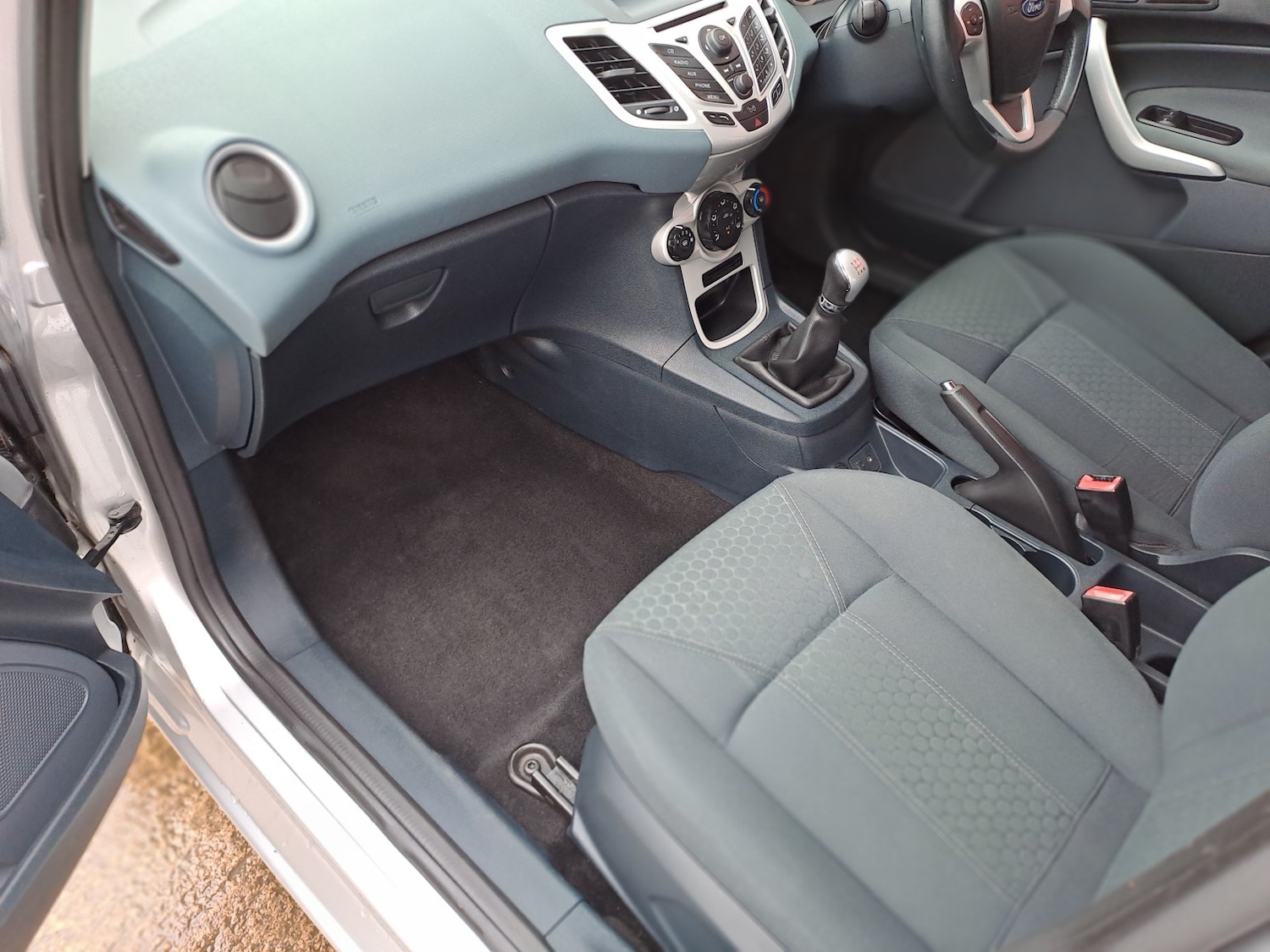 Used Ford Fiesta 2011 for sale - 77482295: Photo 12