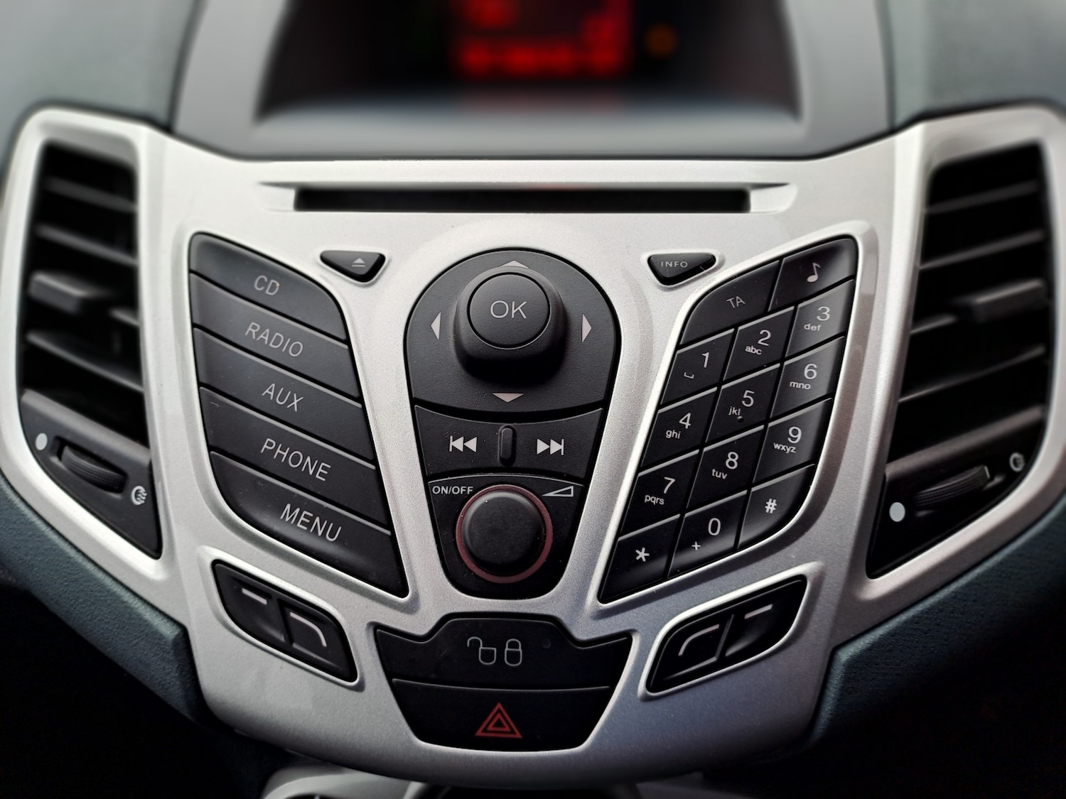 Used Ford Fiesta 2011 for sale - 77482295: Photo 16