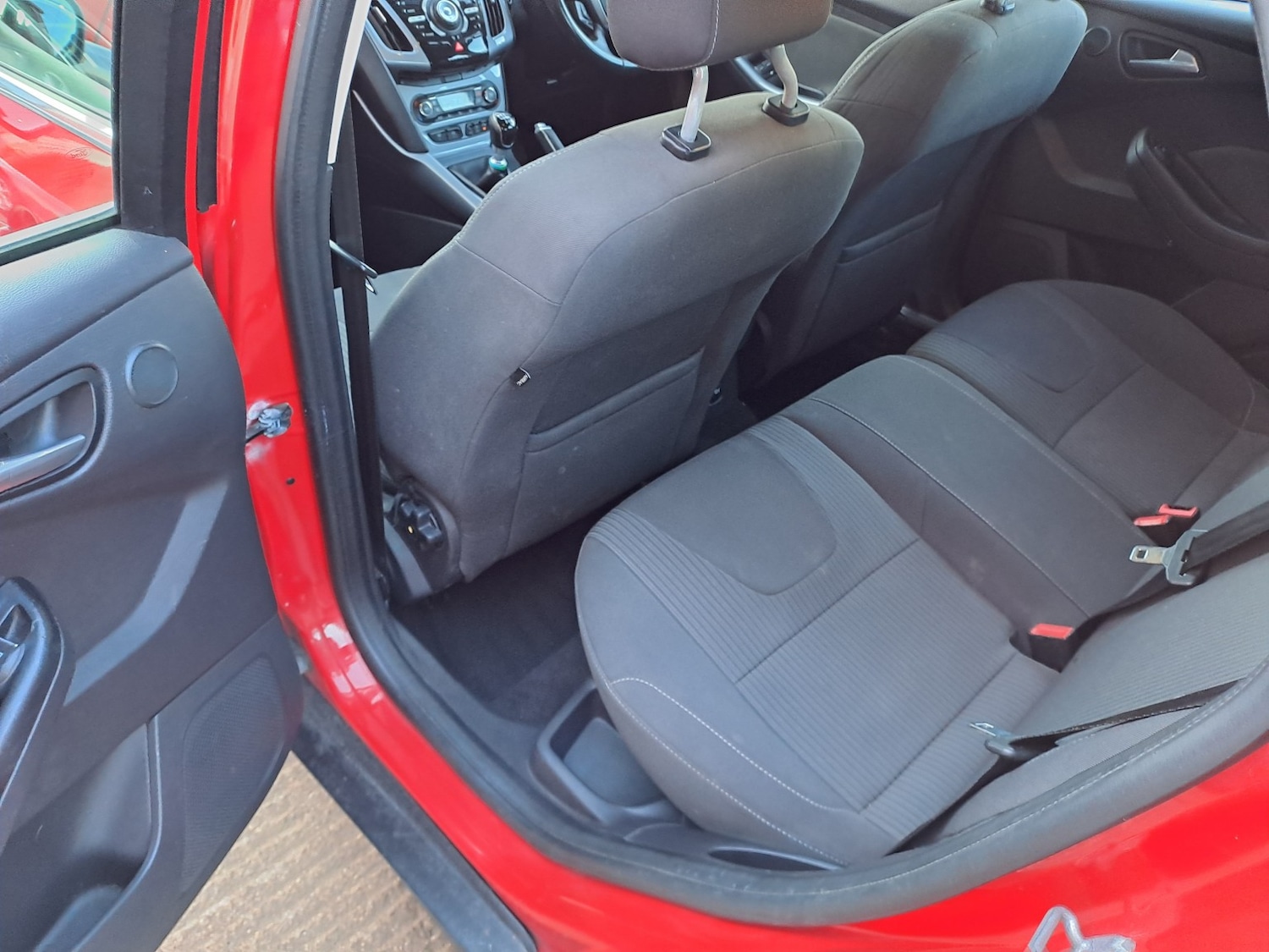 Used Ford Focus 2012 for sale - 76725770: Photo 11