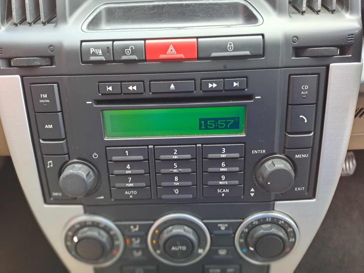 Used Land Rover Freelander 2 2007 for sale - 76374207: Photo 17