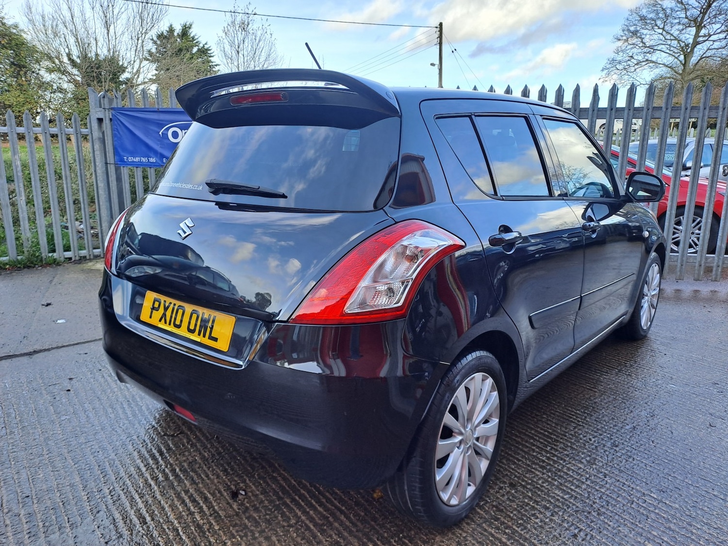 Used Suzuki Swift 2010 for sale - 77162194: Photo 5