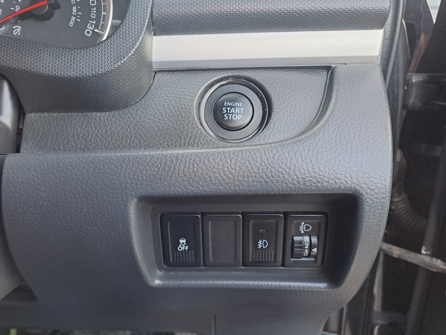 Used Suzuki Swift 2010 for sale - 76374205: Photo 20