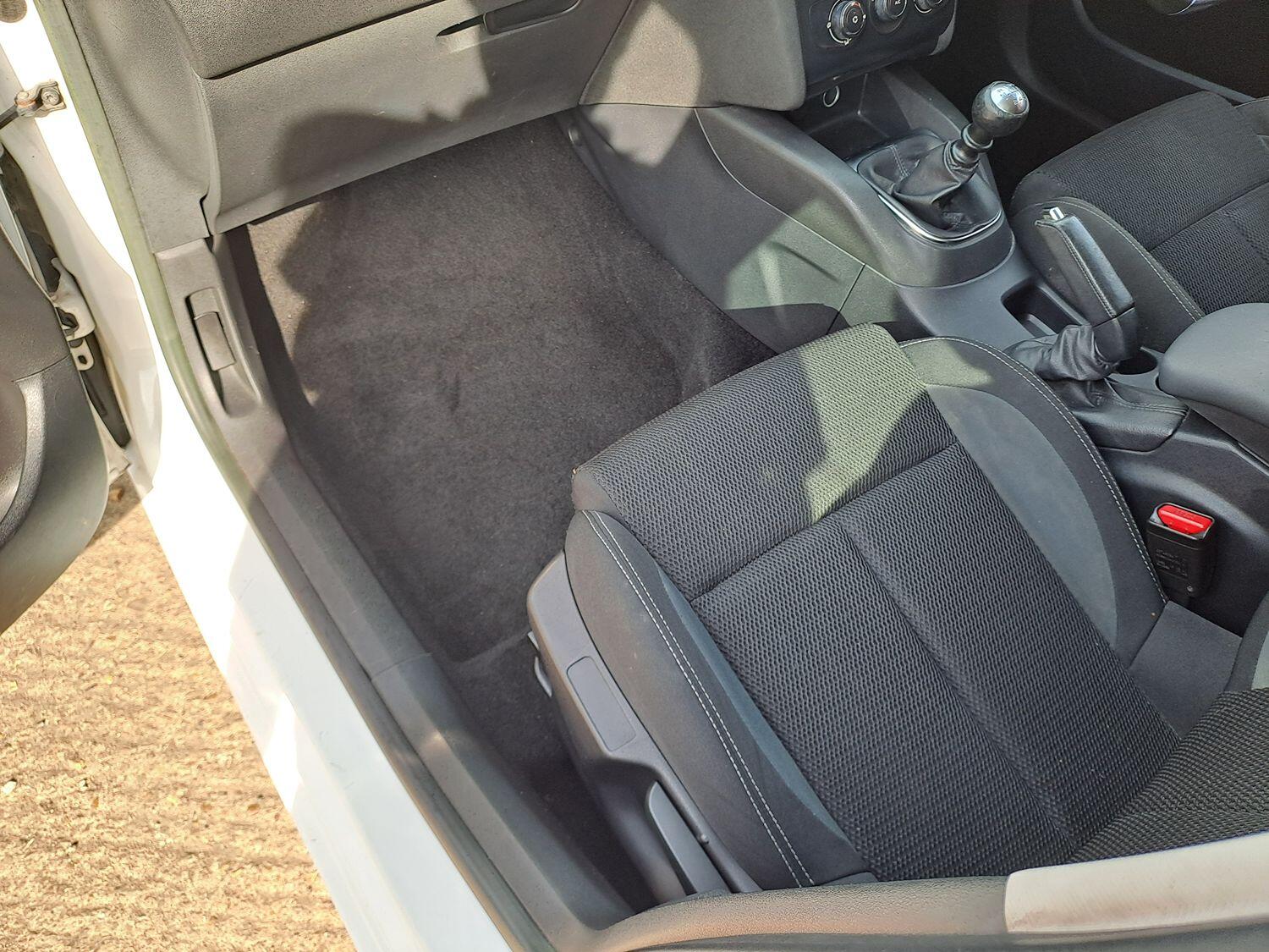 Used Citroen C4 2013 for sale - 76794088: Photo 12