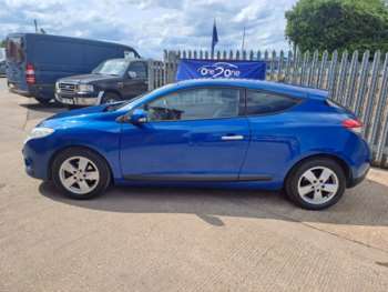 Used Renault Megane 2010 for sale - 74821180: Photo