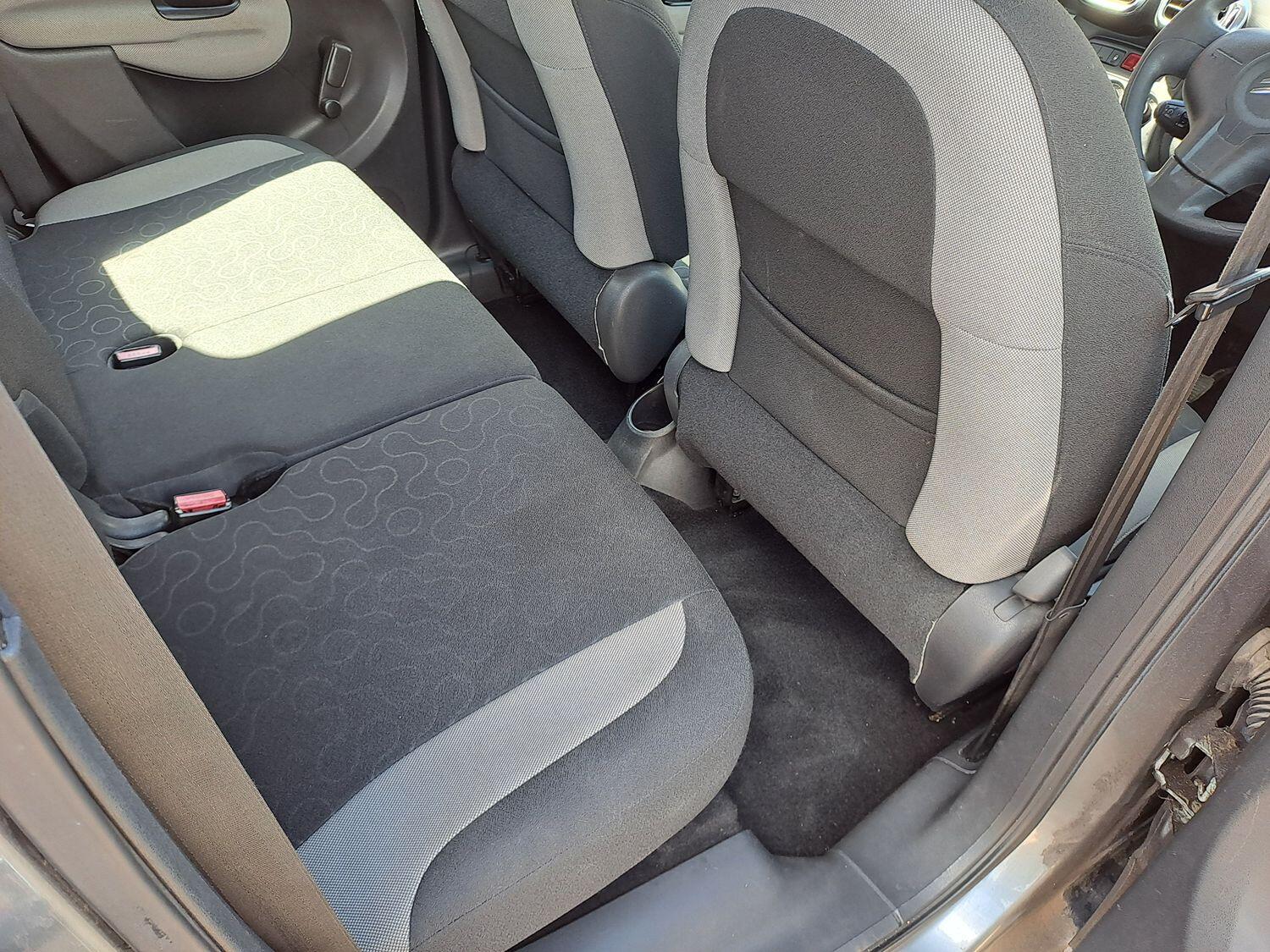 Used Citroen C3 Picasso 2009 for sale - 76794090: Photo 10