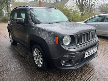 Used Jeep Renegade 2016 for sale - 77461153: Photo