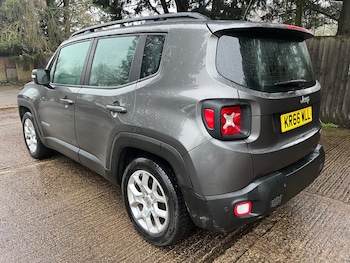 Used Jeep Renegade 2016 for sale - 77461153: Photo