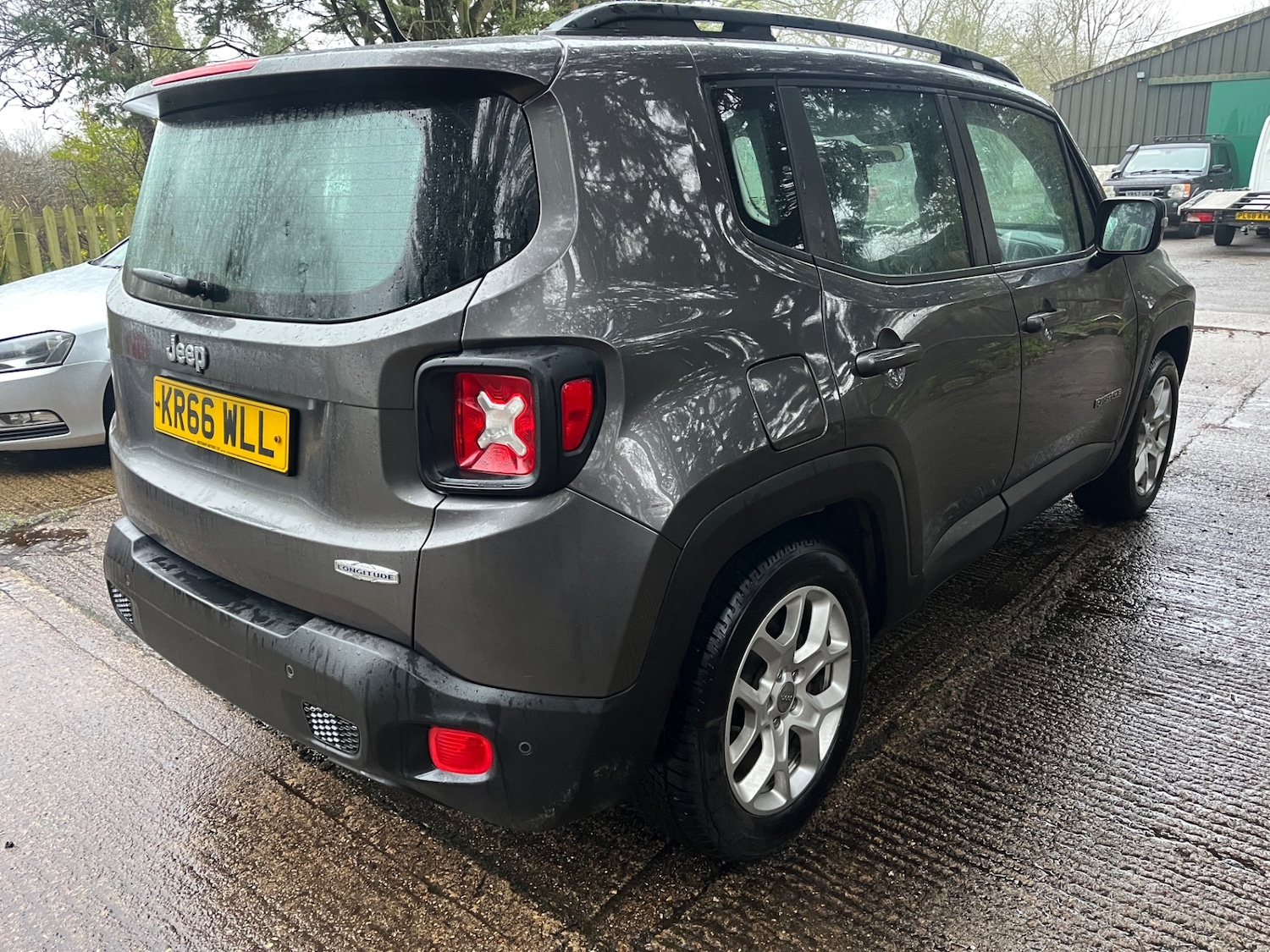 Used Jeep Renegade 2016 for sale - 77461153: Photo 6