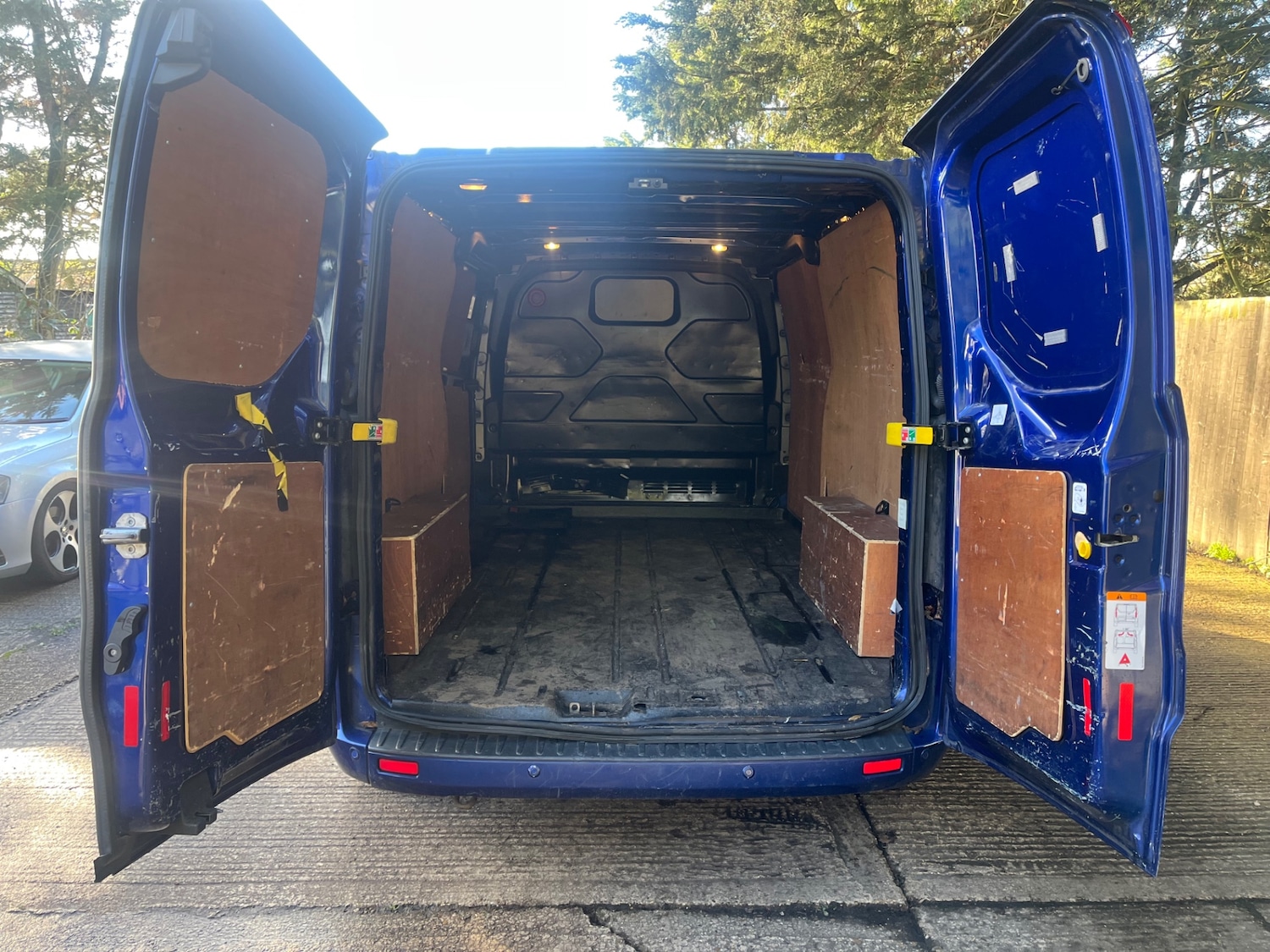 Used Ford Transit Custom 2017 for sale - 77434967: Photo 8