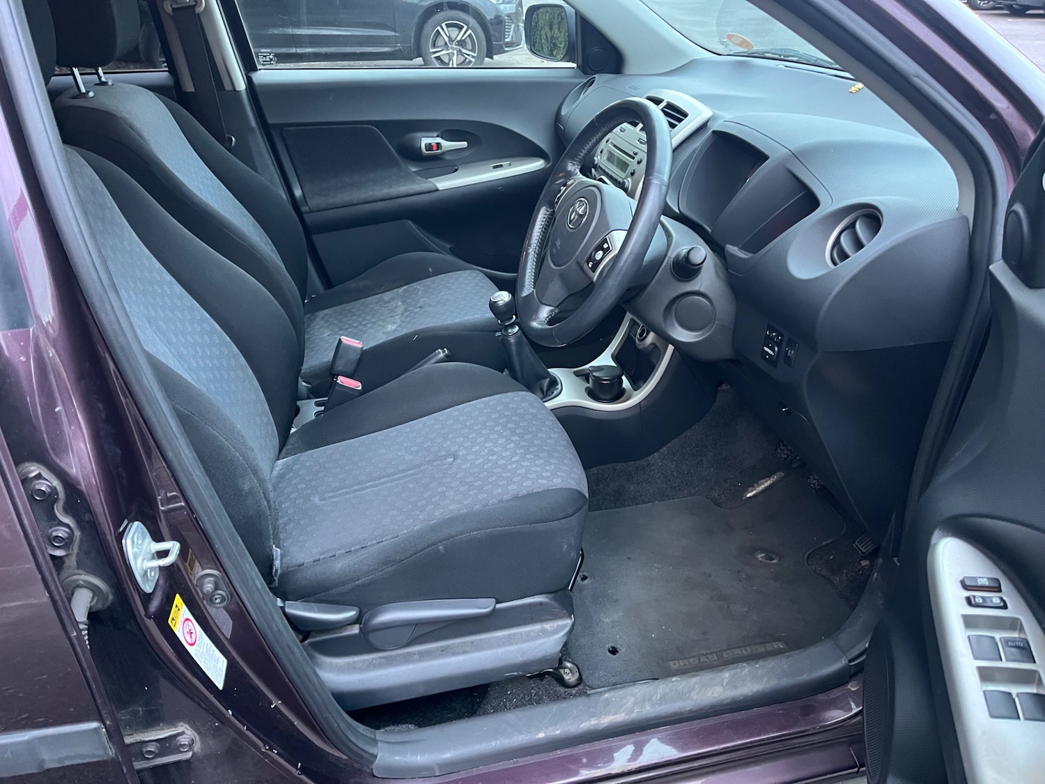 Used Toyota Urbancruiser 2009 for sale - 76696613: Photo 7