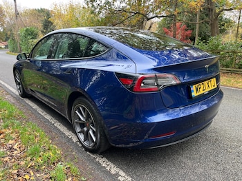 Used Tesla Model 3 2021 for sale - 76518540: Photo