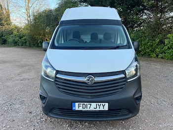 Used Vauxhall Vivaro 2017 for sale - 78055717: Photo