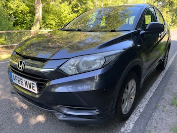 Used Honda HR-V 2016 for sale - 75599116: Photo