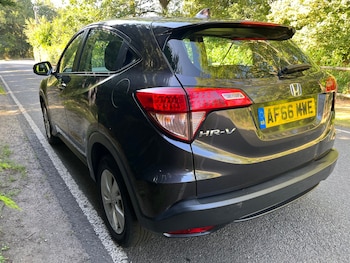 Used Honda HR-V 2016 for sale - 75599116: Photo