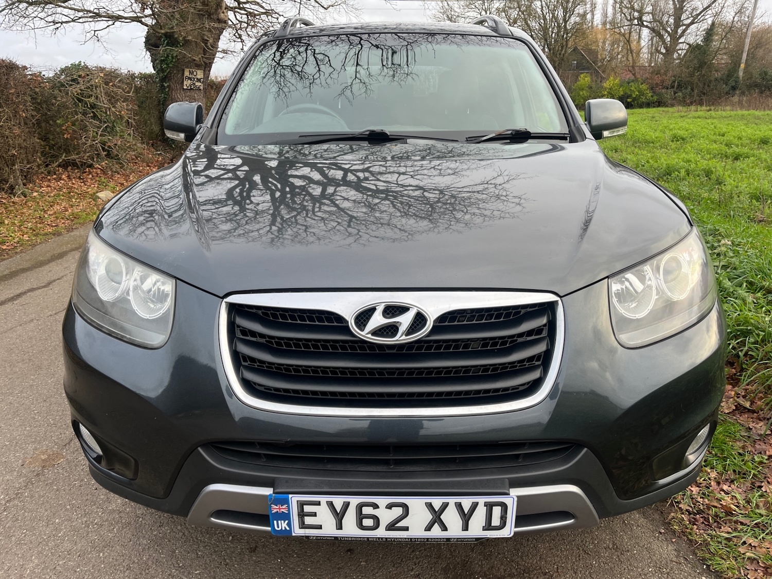 Used Hyundai Santa Fe 2012 for sale - 76971174: Photo 2