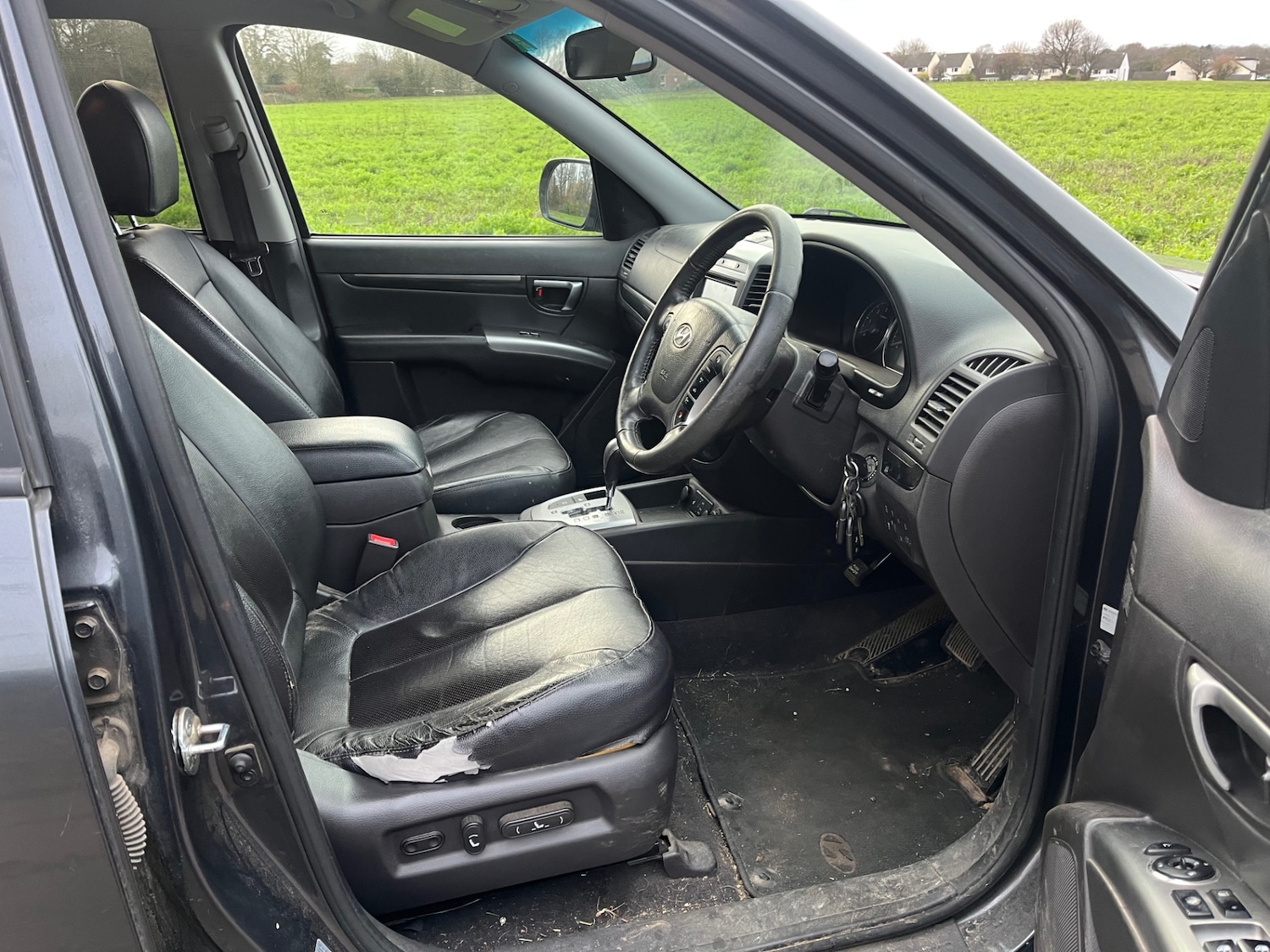 Used Hyundai Santa Fe 2012 for sale - 76971174: Photo 7