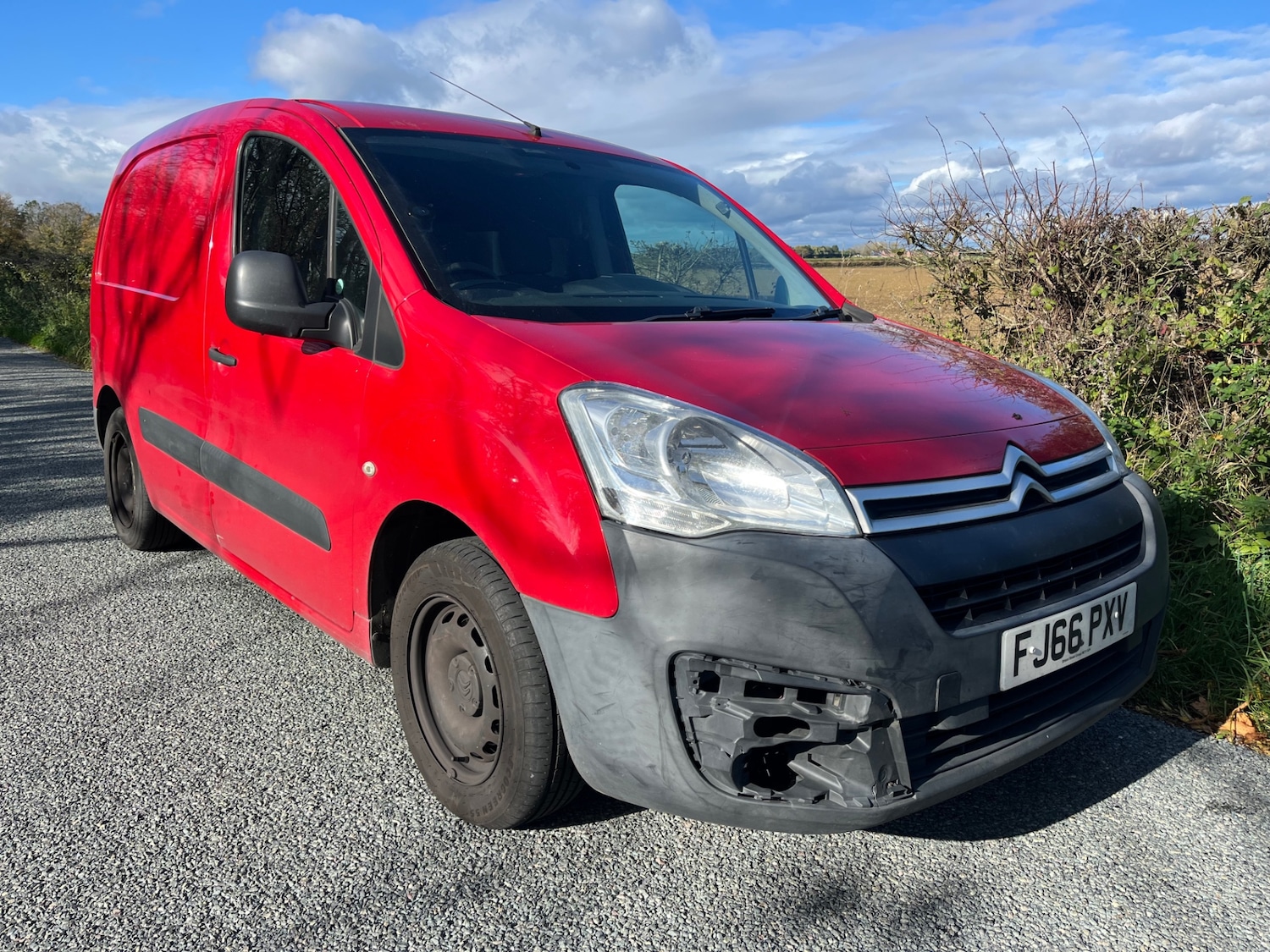 Used Citroen Berlingo 2016 for sale - 76374497: Photo 1