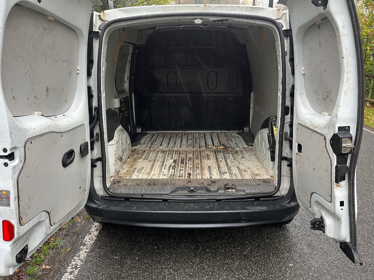 Used Renault Kangoo 2012 for sale - 76578275: Photo 8