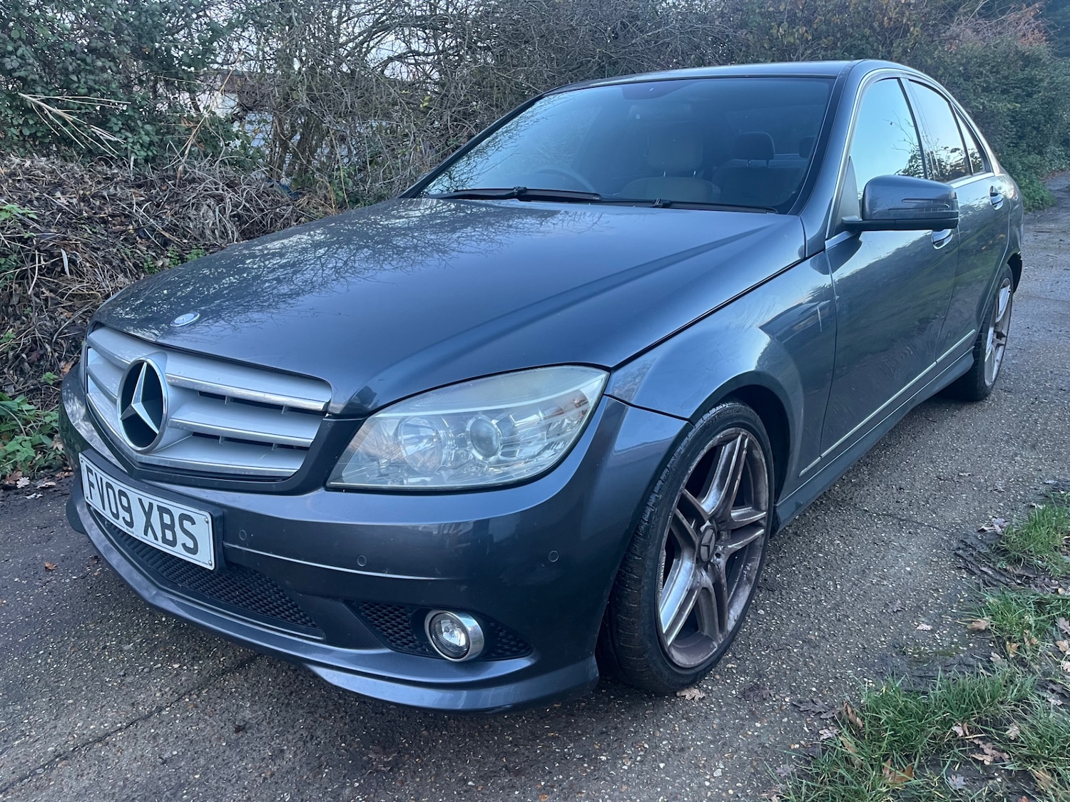 Used Mercedes-Benz C Class 2009 for sale - 76909604: Photo 3