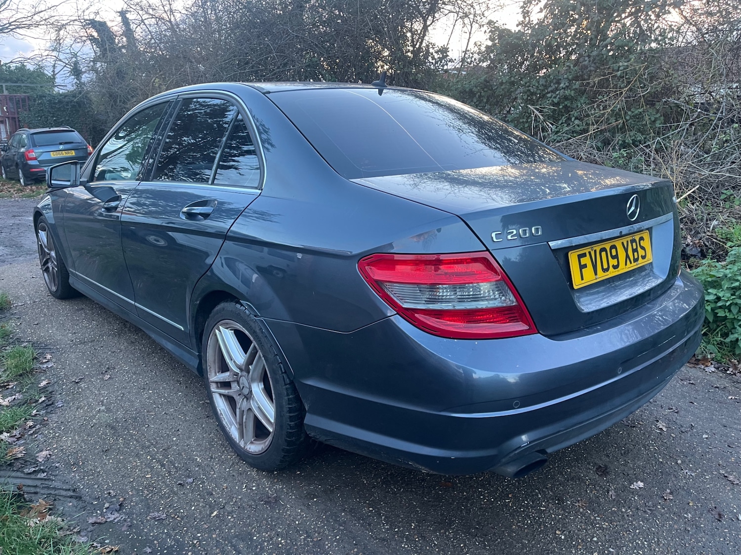 Used Mercedes-Benz C Class 2009 for sale - 76909604: Photo 4