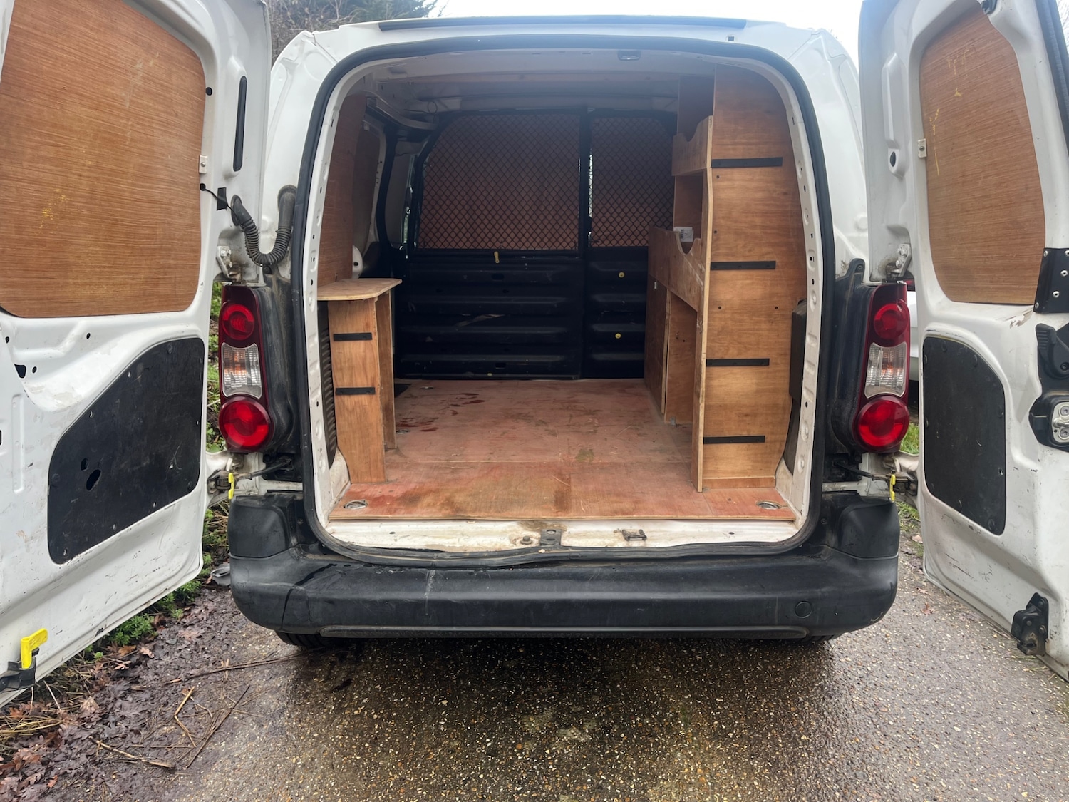 Used Peugeot Partner 2013 for sale - 77168739: Photo 8