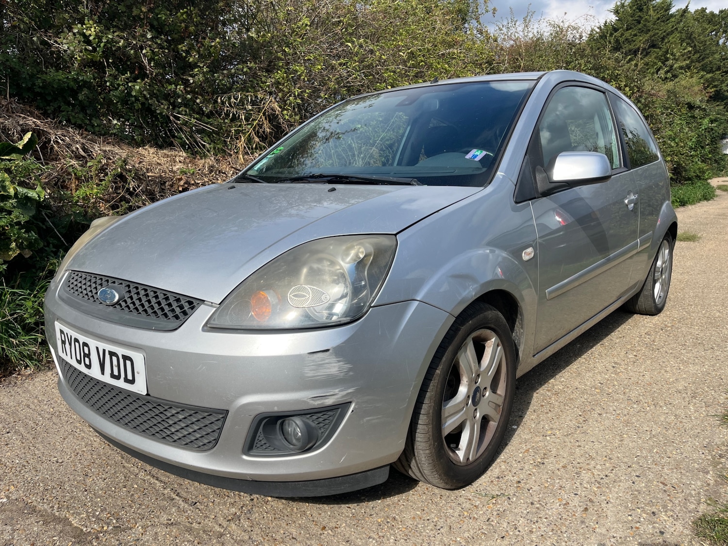 Used Ford Fiesta 2014 for sale - 76080250: Photo 3