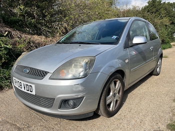 Used Ford Fiesta 2014 for sale - 76080250: Photo 3