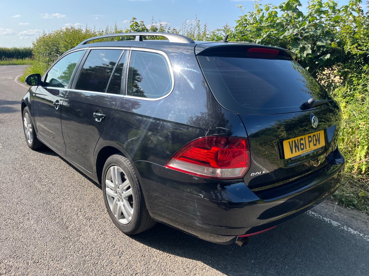 Volkswagen Golf 2011 (61) - 1.6 TDI 105 BlueMotion Tech SE 5dr - Image 4