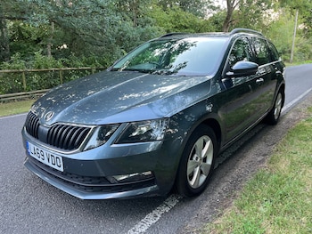 Used Skoda Octavia 2020 for sale - 75197198: Photo