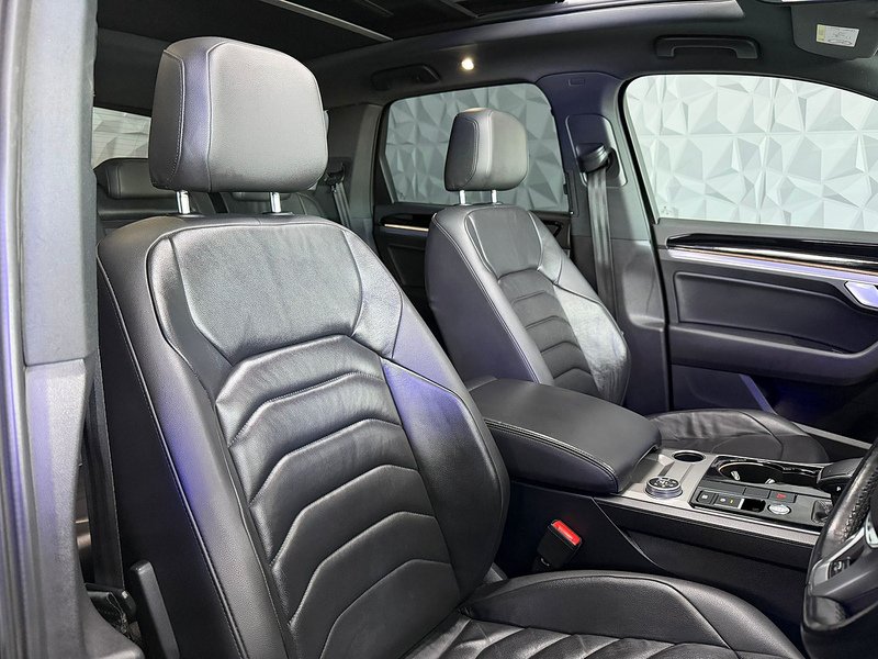 Used Volkswagen Touareg 2018 for sale - 77742442: Photo 20