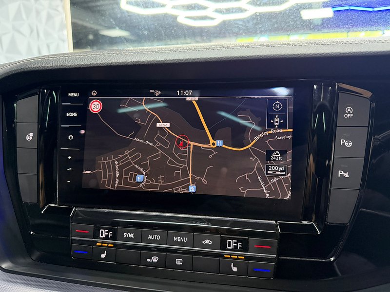 Used Volkswagen Touareg 2018 for sale - 77742442: Photo 24