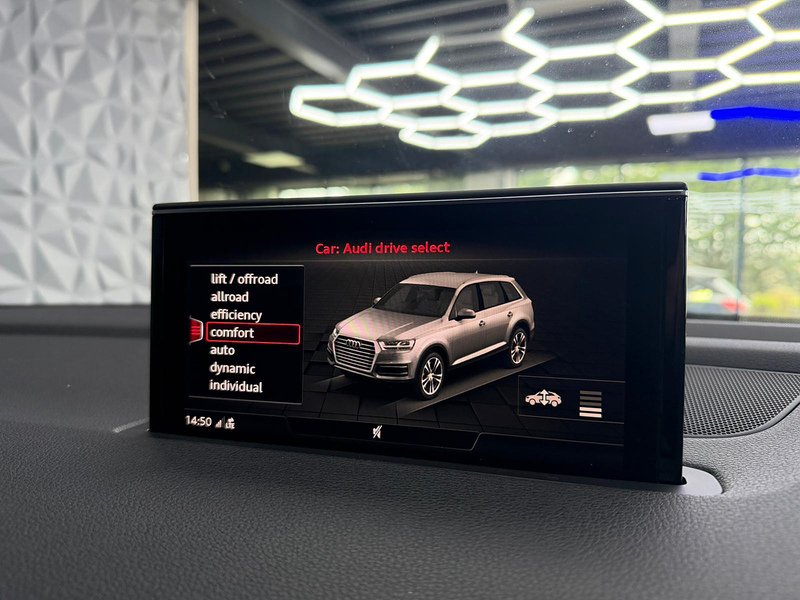 Used Audi Q7 2019 for sale - 77941396: Photo 25