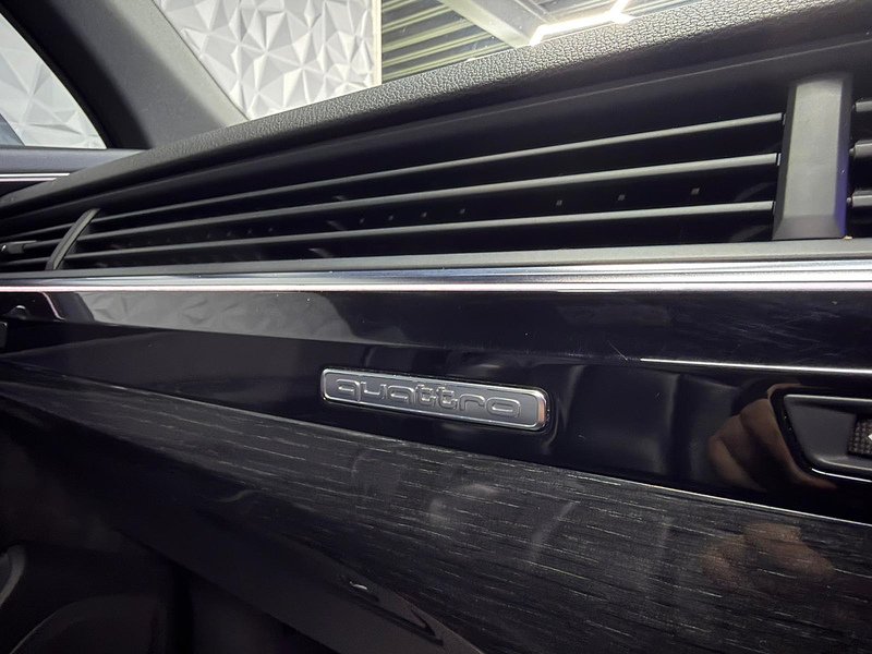 Used Audi Q7 2019 for sale - 77941396: Photo 32