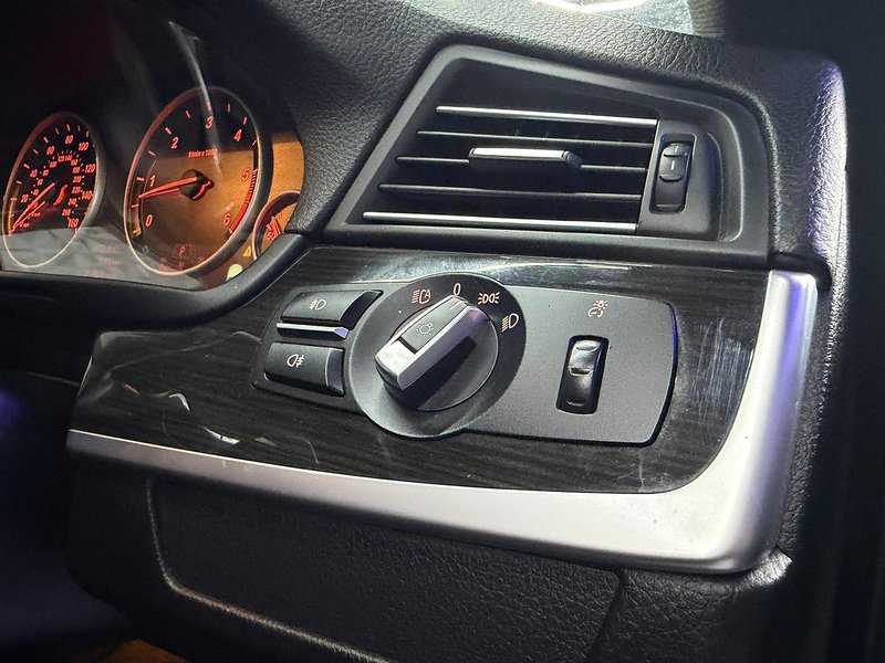 Used BMW 5 Series 2012 for sale - 78154626: Photo 29