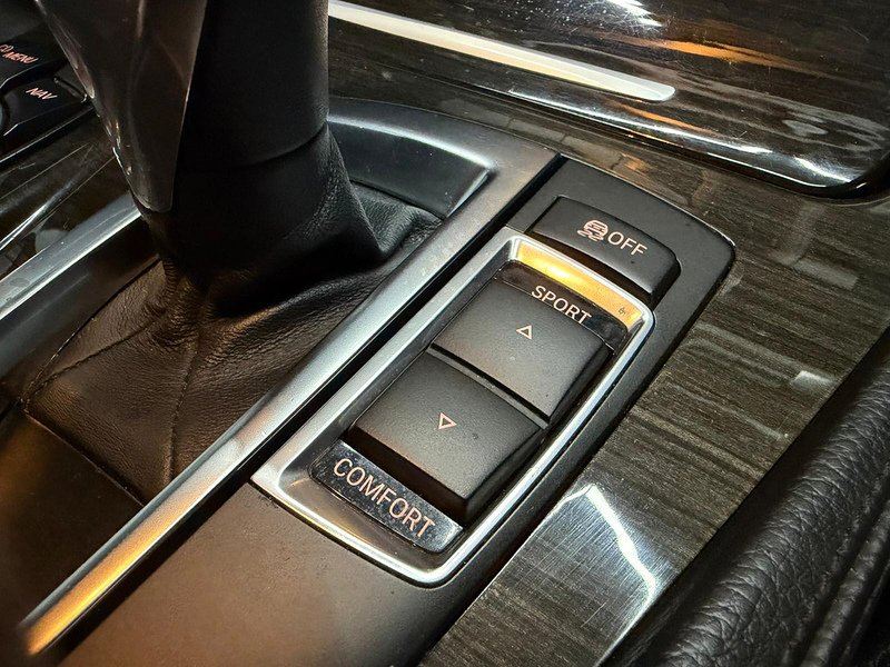 Used BMW 5 Series 2012 for sale - 78154626: Photo 32