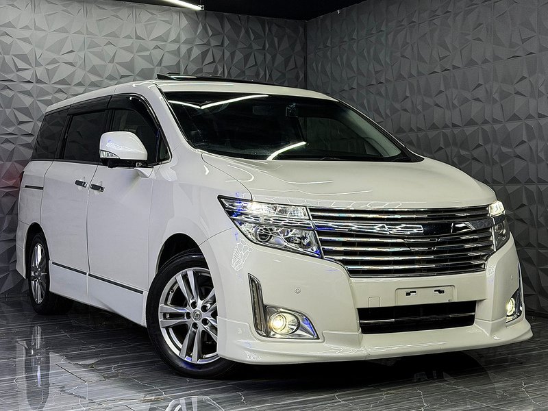 Used Nissan Elgrand for sale - 77103279: Photo 25