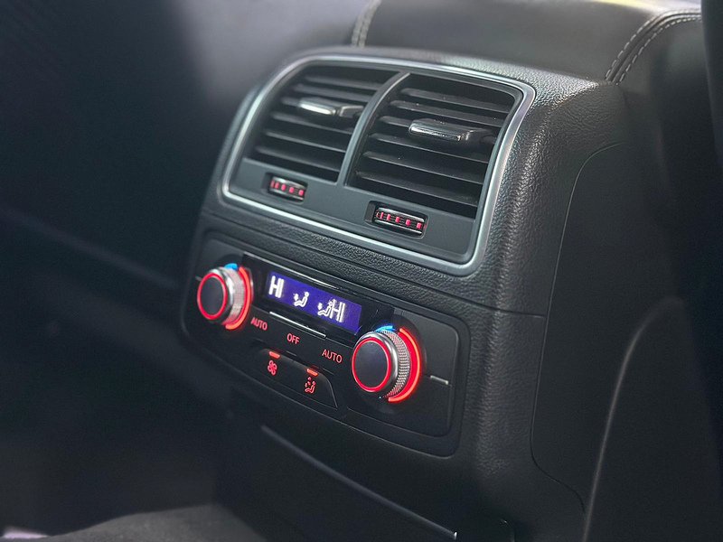 Used Audi RS6 2015 for sale - 76836647: Photo 33